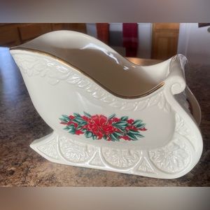 Princess House Porcelain Sleigh, Holly Centerpiece